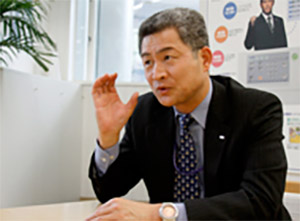 綜合警備保障株式会社（ALSOK）<br>広報部長 辻本 光雄様